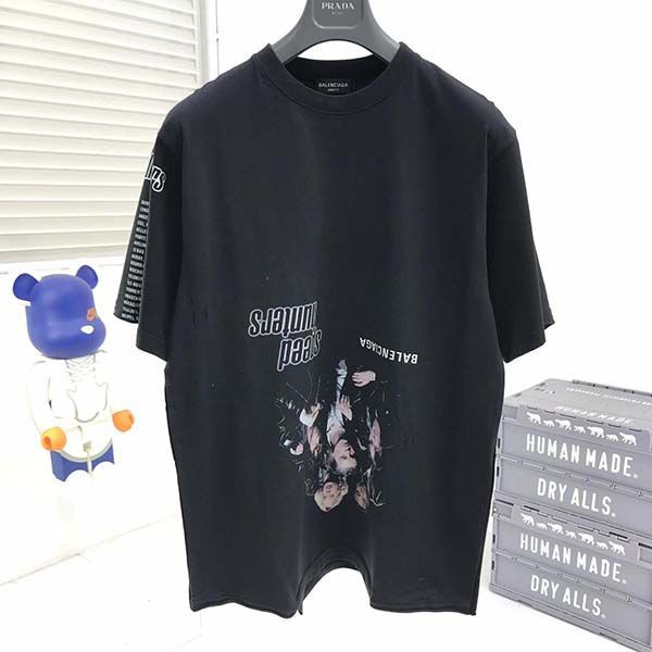 バレンシアガ 逆さまスピードハンター特大Tシャツ 本物 bak98670