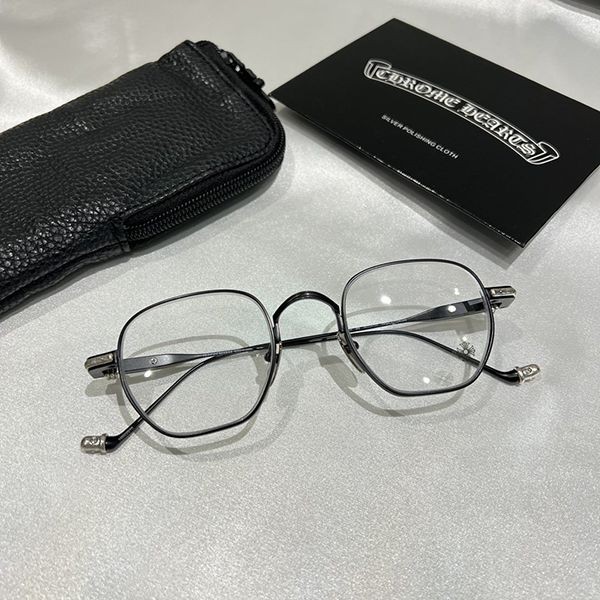 ギフトに最適【クロムハーツ】CHプラス メガネ 本物 Kuk20436