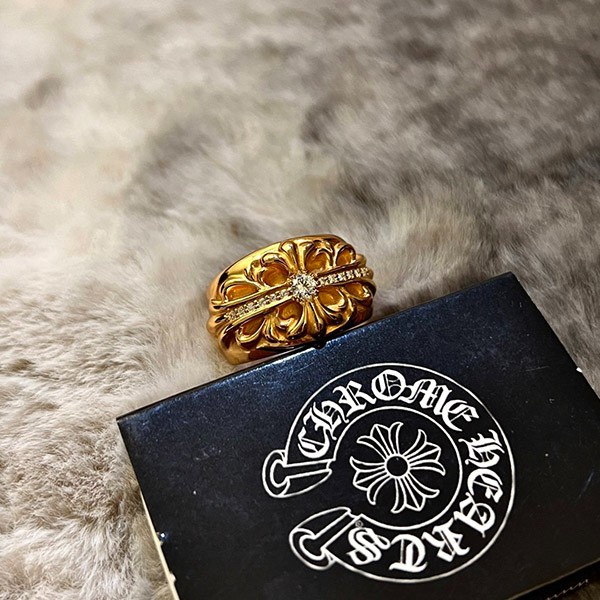 送料込 クロムハーツ フローラルクロスリング 本物 パヴェダイヤ 22K Kub49956