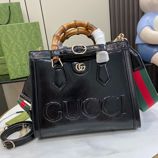 グッチ Diana Medium patent レザー トートバッグ 本物 gud37036