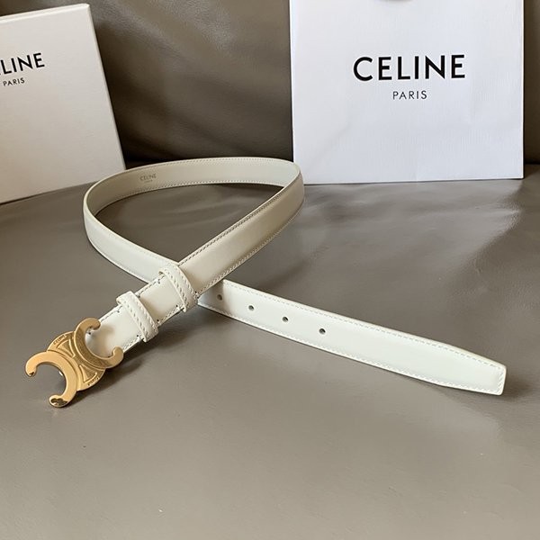 完売人気☆上品セリーヌ ミディアムトリオンフベルト 本物 2.5cm Cez59397