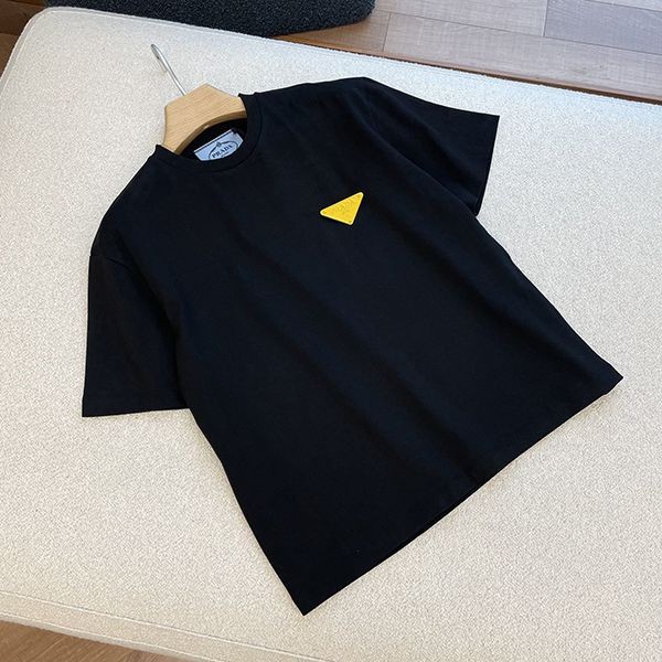 新作限定プラダ イエローロゴ Tシャツ 本物&ブラック 98339