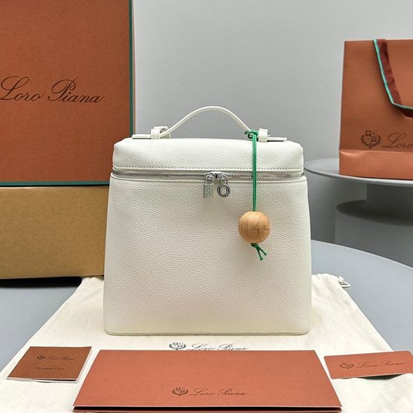 ロロピアーナ Extra Pocket バックパック L23.5 本物 row31138