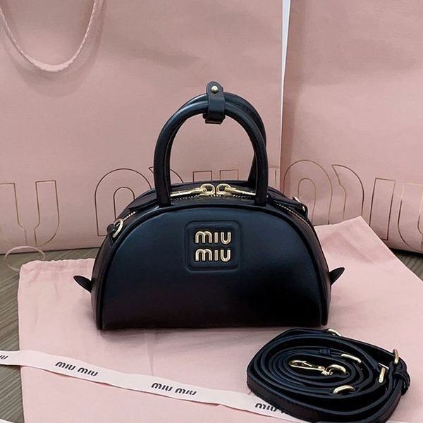 完売必至 ミュウミュウ レザー トップハンドルバッグ 本物 myz05339