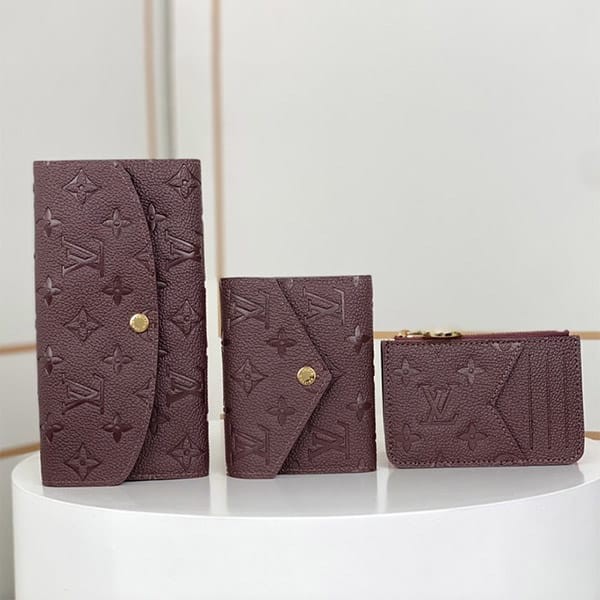 すぐ届ルイヴィトン 本物 エミリーウォレット モノグラム 財布 M82451