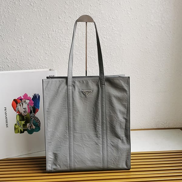 【大特価】プラダ 本物 スモール ナッパレザー トートバッグ puj59451