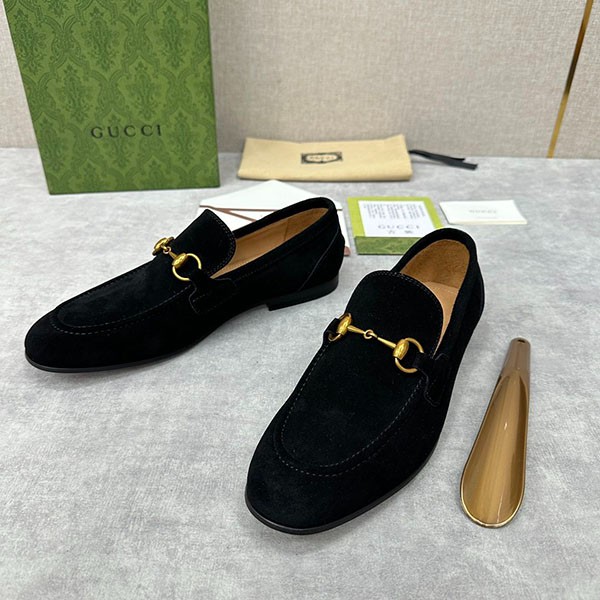 グッチ 本物 ジョーダン ホースビット スエード ローファー guo16796