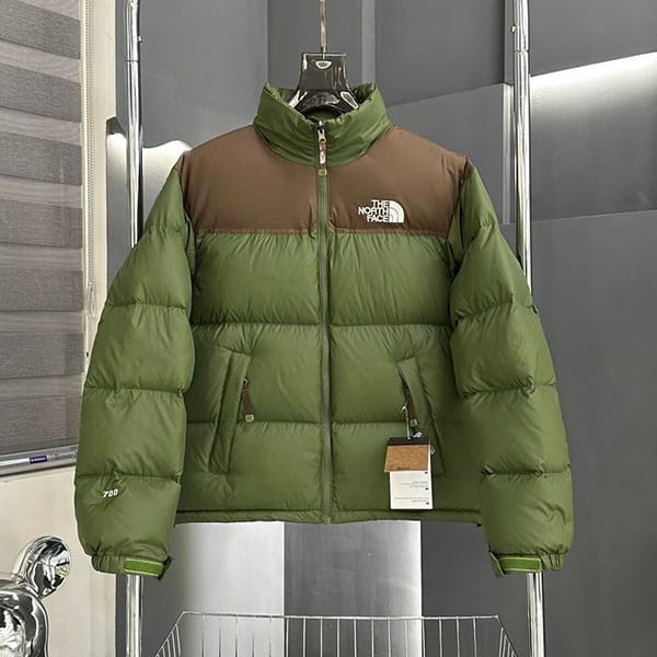 人気急上昇[ノースフェイス 本物]NEO NUPTSE ダウンジャケット Nob60298