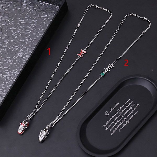 ルイヴィトン ペンダント 本物 トレーナー ネックレス M01388