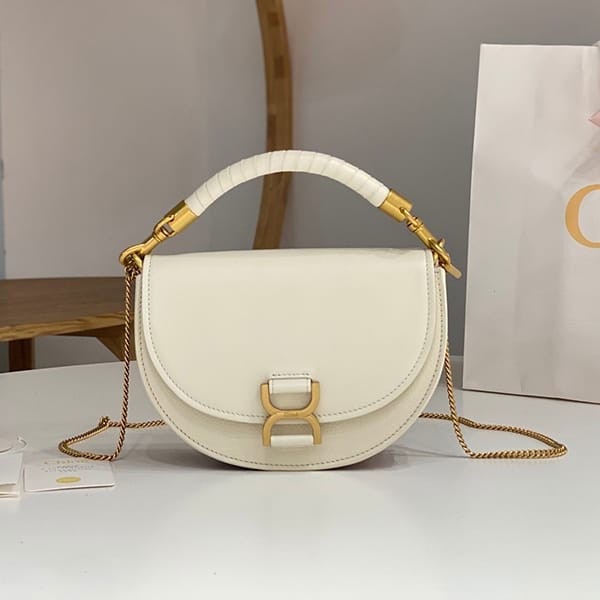 すぐ届くクロエ 本物 マーシー チェーン フラップバッグ chq34661