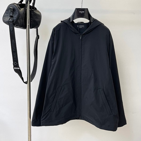 バレンシアガ Tracksuit ジャケット 本物 ウィンドブレーカー ロゴ 725275TYD361000