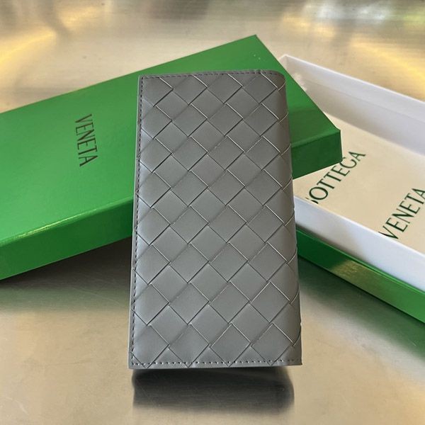 ボッテガヴェネタ コンチネンタル メンズ 長財布 本物 bol80241