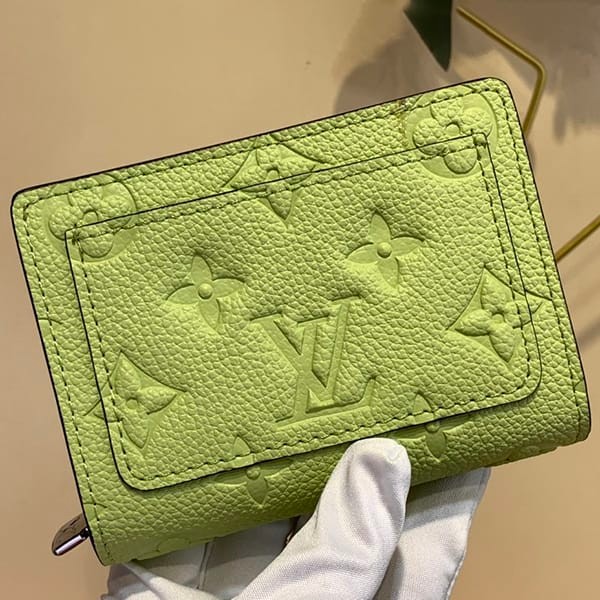 《大人気》ルイヴィトン ポルトフォイユ クレア ミニ財布 本物 M82515