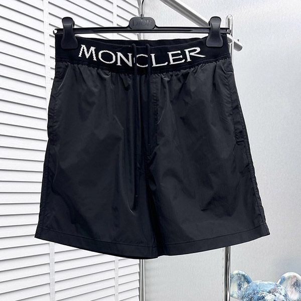 人気No1 モンクレール ドローストリング 本物 テクニカルショートパンツ moq47746