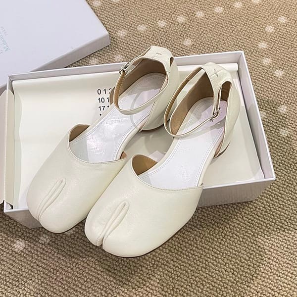 可愛いメゾン マルジェラ 本物 タビアンクルストラップバレリーナ サンダル Mal93043