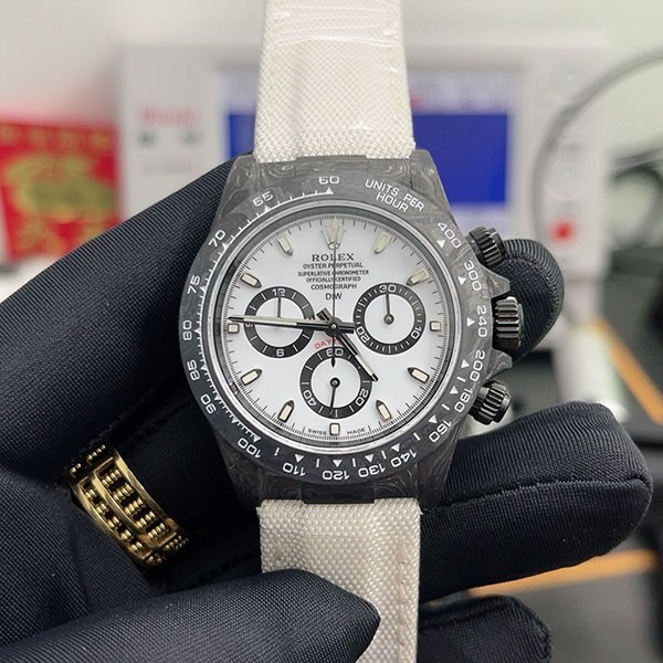 ロレックス DiW 本物 カーボンデイトナ "CREAM V2" rou87959