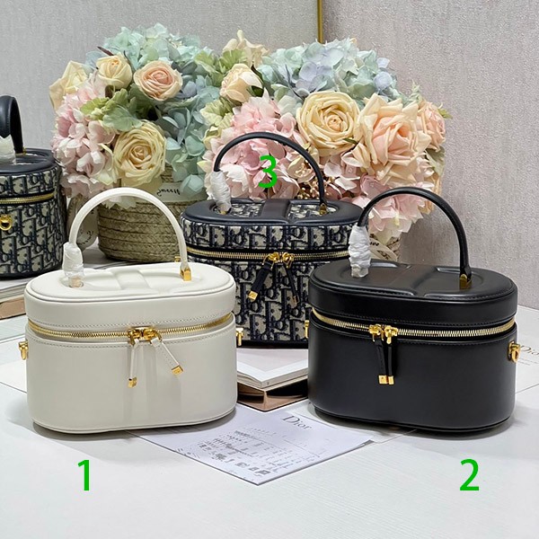 【人気！】ディオール 本物 スモールヴァニティー2ウェイバック 3色 der70058