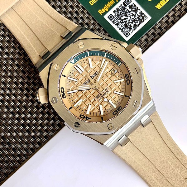 オーデマピゲ 本物 ロイヤルオークオフショア ダイバー Odk29794