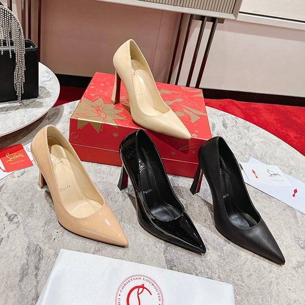 完売必至 クリスチャンルブタン Condora 本物 100 レザーパンプス 4色 Rus71734