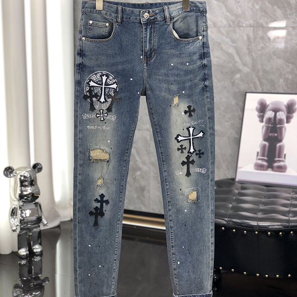 クロムハーツ セメタリークロスパッチ デニム パンツ 本物 Kuq41345