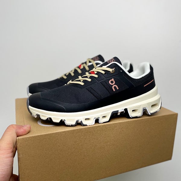 ロエベ+On Cloudventure 本物 キャンバスメッシュ スニーカー lon48170