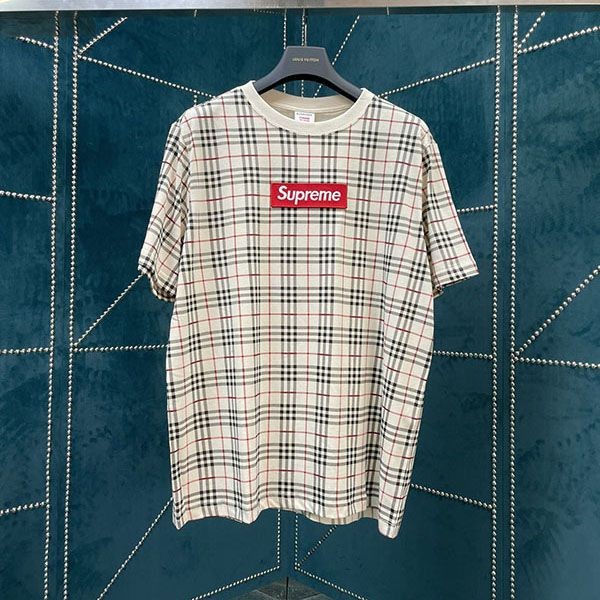 累積売上総額第１位！シュプリーム × バーバリー ボックスロゴ Tシャツ 本物 Bam18179