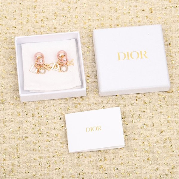 超希少！ディオール Tribalesパール＆ロゴ ピアス 本物 def06420