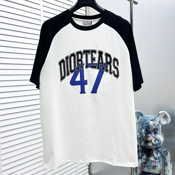 入手困難 ディオール ティアーズ 本物 47ロゴ プリント Tシャツ det80942