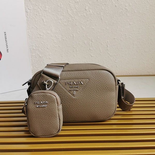 プラダ*レザー ショルダーバック 本物 ミニポーチ付き pur26146