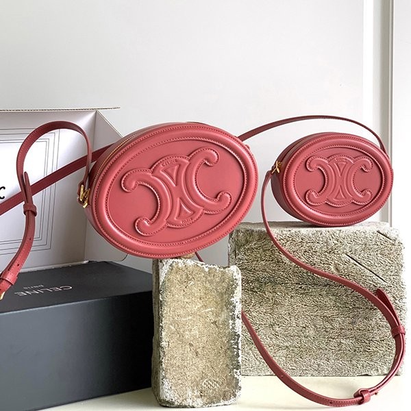 セール新作 セリーヌ OVAL SHOULDER CLUTCH トリオンフ 本物 101703DPQ04LU