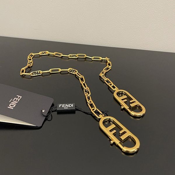 フェンディ ゴールドメタル 本物 ショルダーストラップユー fej96895