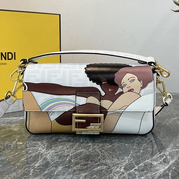 最新でオシャレ フェンディ バゲット 本物 ミディアムファブリックバッグ fen90010