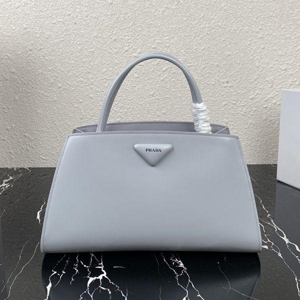 ★日本!!人気！プラダ ブラッシュドレザー ハンドバッグ 本物 pus12841