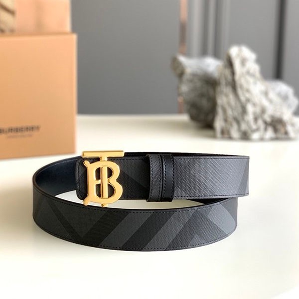 入手困難 バーバリー 本物 リバーシブル チャコールチェック＆レザー TBベルト Bag88100