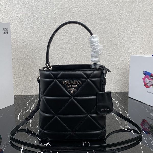 注目★プラダ ロゴ ハンドバッグ ショルダーバッグ 本物 puq26310