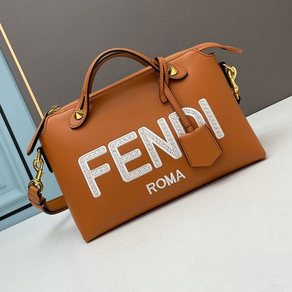 希少色フェンディ ショルダーバッグ 本物 ミディアム BY THE WAY キャンバス 2WAY fem35533