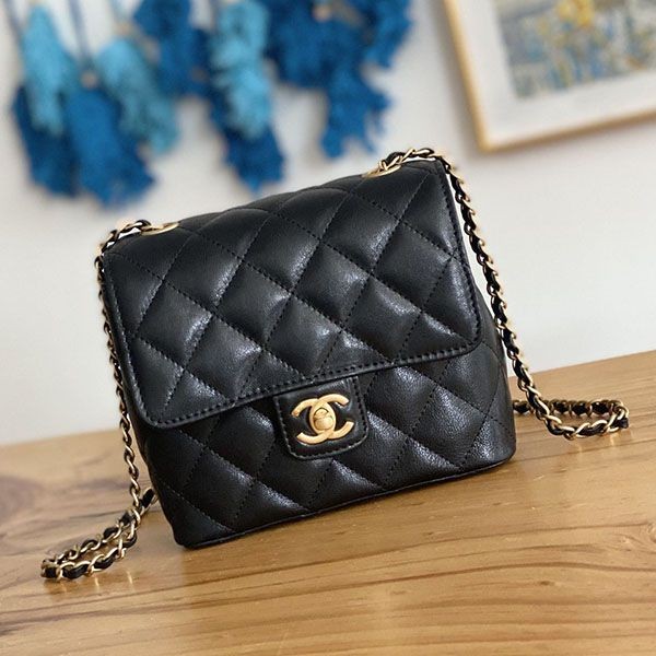 シャネル スモール トップハンドルフラップバッグ 本物 shp47181