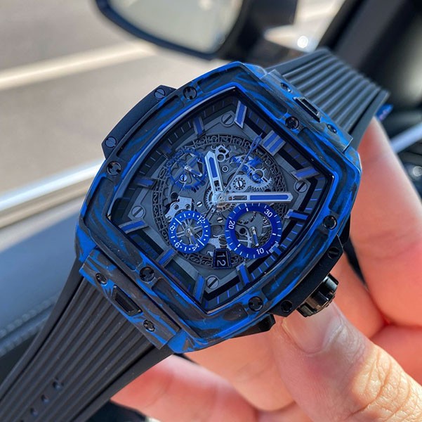 ウブロ 本物 スピリット オブ ビッグバン カーボン hub57450