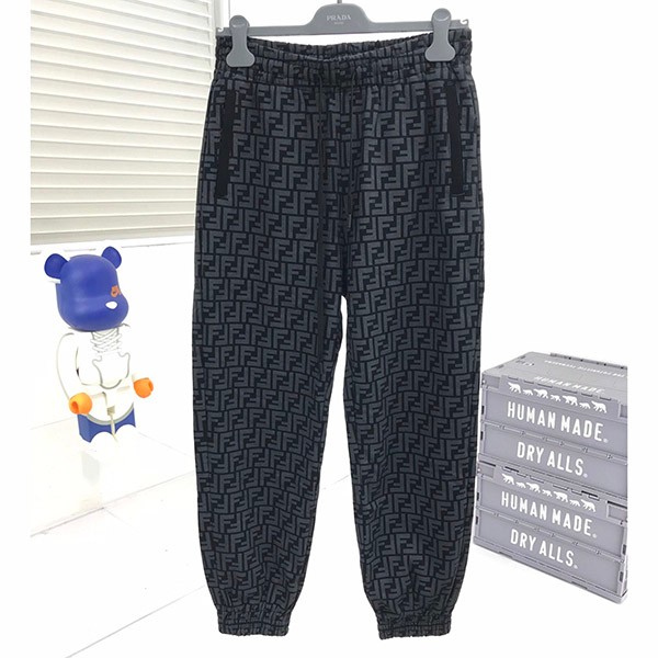 大人気！フェンディ 本物 FFフロックプリント コットンピケ製 ジョガーパンツ FB0461AFRJF0ABB