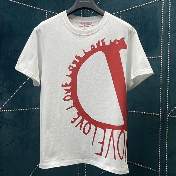 入手困難 ヴァレンティノ 可愛いTシャツ 本物 Vuj62145