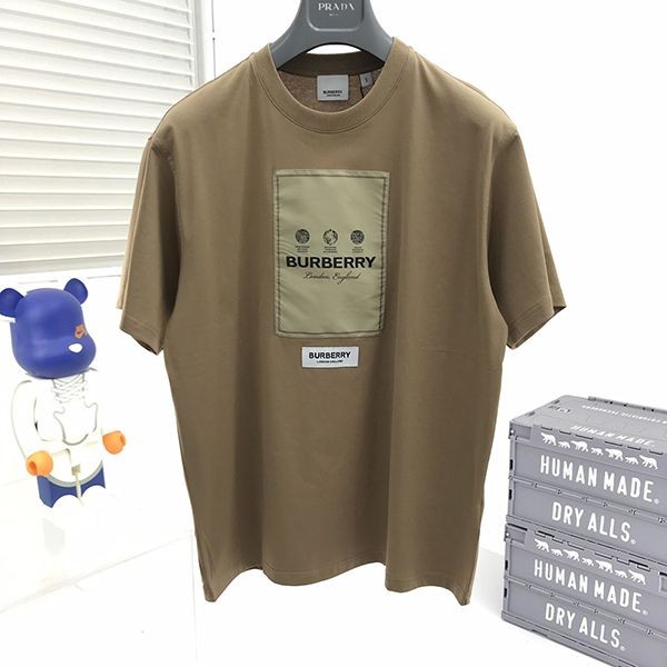 日本未入荷バーバリー ラベルアップリケ コットン Tシャツ 本物 80571211