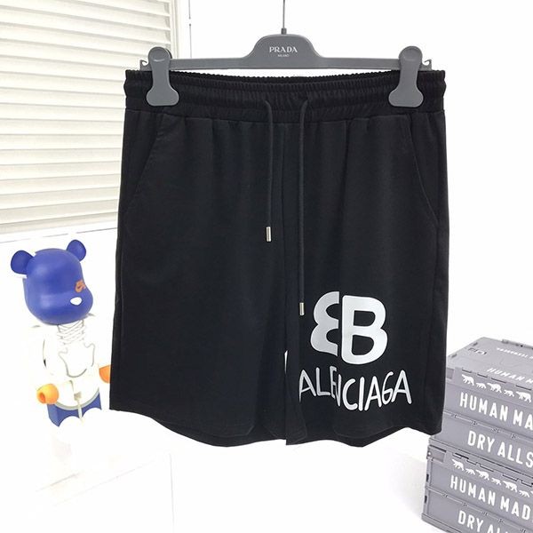 日本未入荷バレンシアガ ロゴ ブラック ショートパンツ 本物 bat26531